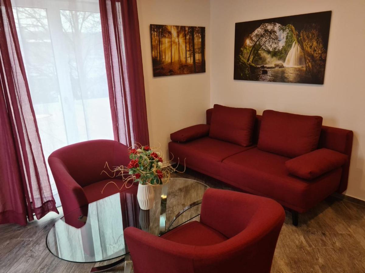 Apartment Gaestehaus Staudenschloss Mickhausen 外观 照片